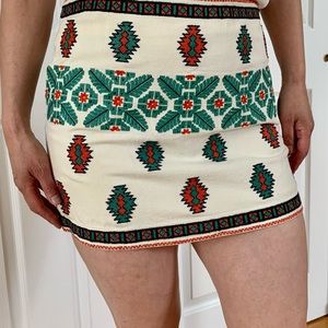 ZARA embroider mini skirt, tribal print. Size Medium.